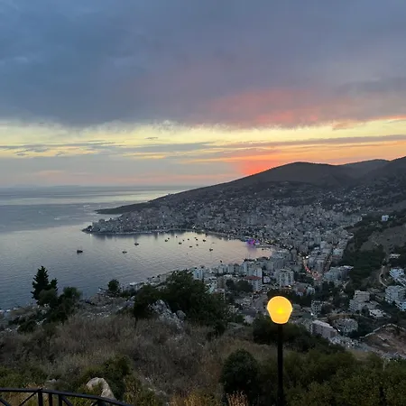 Διαμέρισμα River